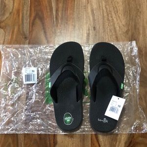 Men’s Sanuk Flip Flops Beer Cozy Size 10